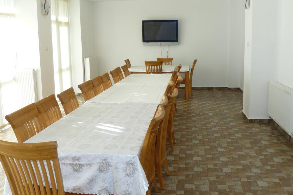 Cabana Muntii Parang Ranca Hotel ภายนอก รูปภาพ